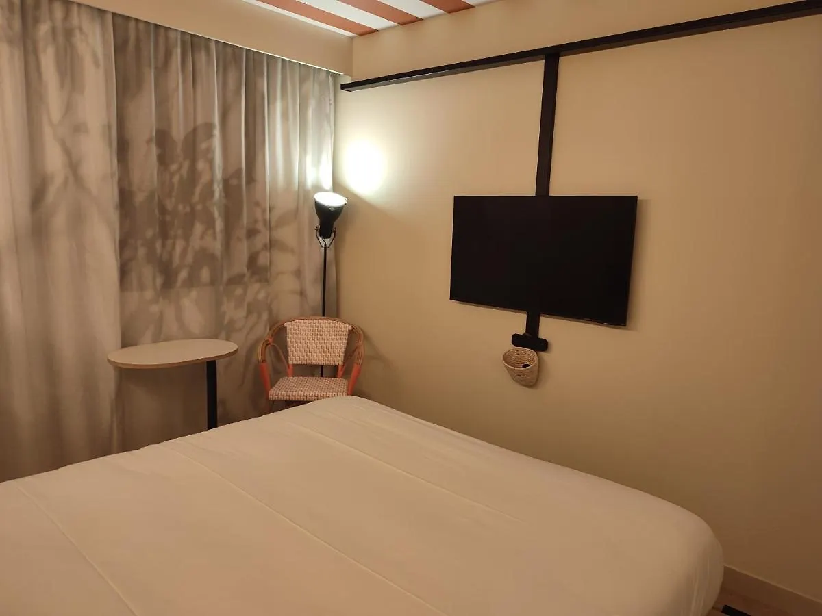 فندق Ibis Styles مونْتوبا 3*,