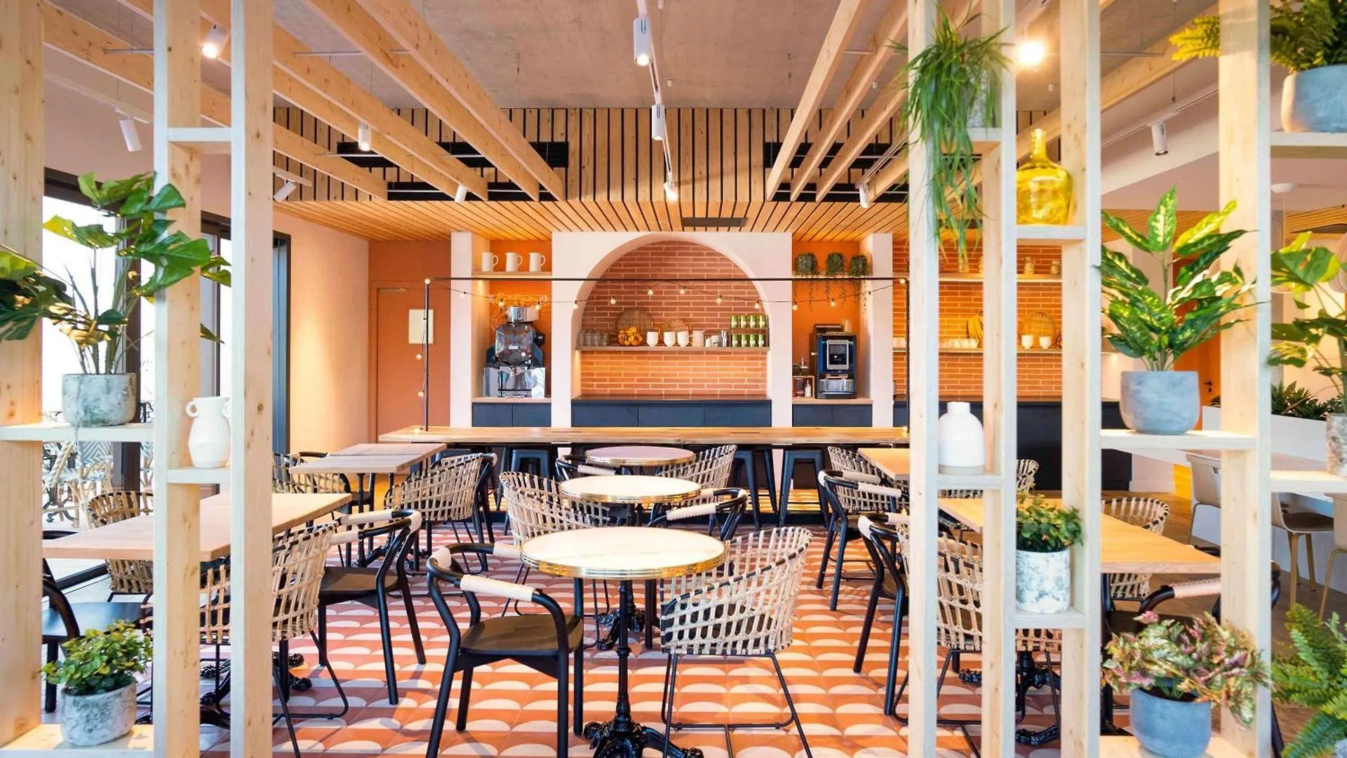 فندق Ibis Styles مونْتوبا