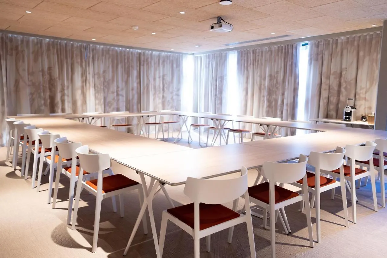 Ibis Styles Montauban Hotel