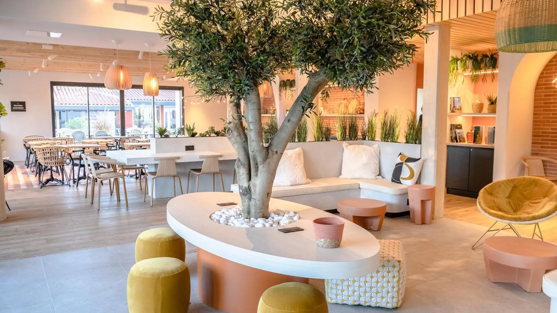 Ibis Styles Montauban Hotel